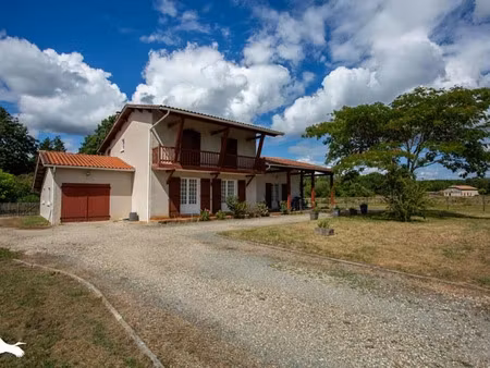 vente maison 7 pièces 182 m² à captieux (33840)  284 000 €