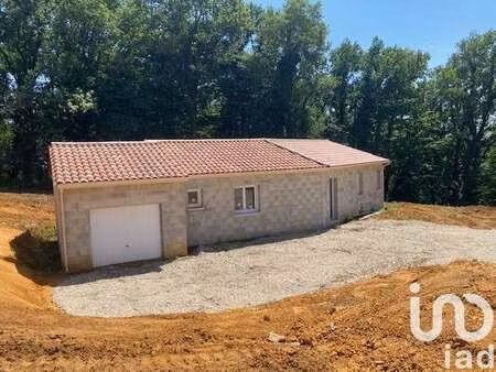 vente maison piscine à saint-amand-de-coly (24290) : à vendre piscine / 96m² saint-amand-d