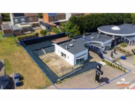 surface commerciale à vendre à boulevard pasteur 18/24 18 seraing (vbd08961)