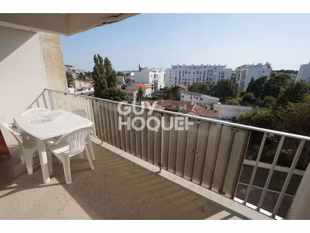 à vendre : appartement 2 pièces à royan - marché central
