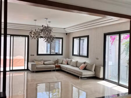 villa franceville 3 chambres