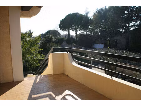 location appartement 4 pièces 100 m² à mauguio (34130)