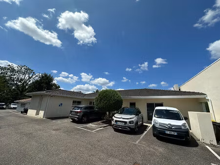 local d'activité le haillan 62 m2