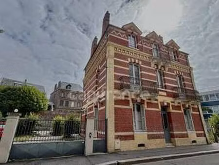 vente immeuble à dieppe (76200) : à vendre / 207m² dieppe