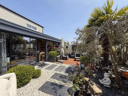 vente maison 6 pièces 208 m² à château-thébaud (44690)  440 000 €