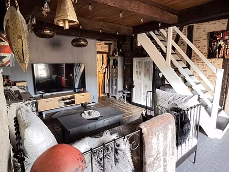 vente appartement 8 pièces 220 m² figeac (46100)