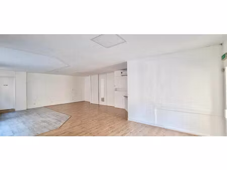 pont du chateau / local commercial à louer en hyper-centre !