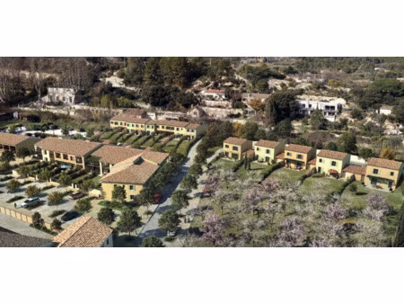 vente appartement 2 pièces 44 m² cucuron (84160)