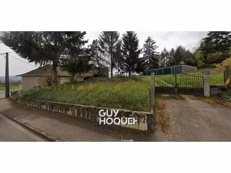 terrain proche bourg ! bel environnement