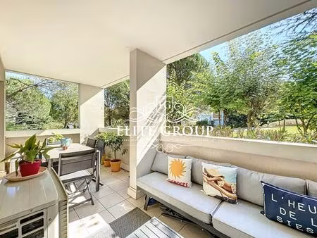 t3/t4 cannes residence avec piscine et régisseur