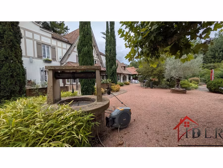 propriété - chambre d'hôtes / hôtel à reprendre prête à