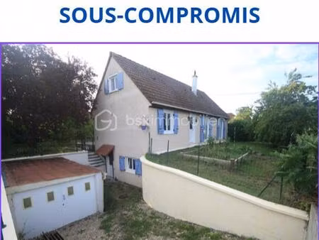 maison de 114 m² à d'huison-longueville