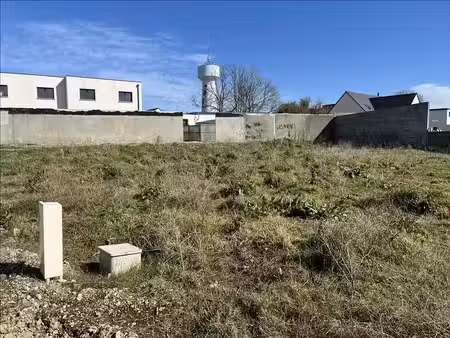 vente terrain 667 m² à le folgoët (29260)  99 045 €