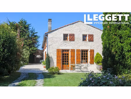 achat maison 8 pièces 250m² st martin de juillers 17400