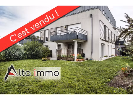 rez-de-jardin de 78 95 m2 construit en 2012  normes pmr re