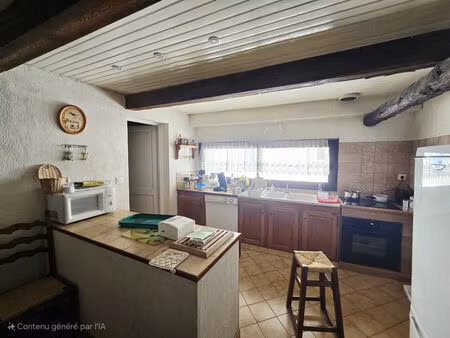 vente appartement 4 pièces 99m2 barcelonnette 04400 - 225750 € - surface privée