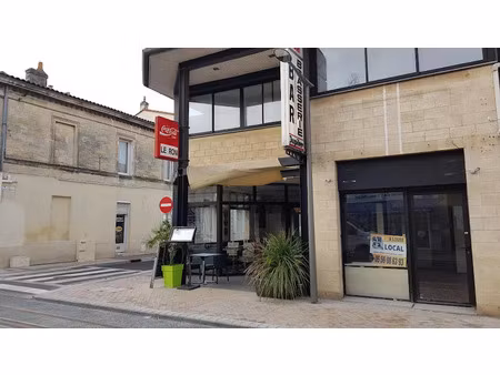 location locaux professionnels 1 pièce 20 m² à le bouscat (33110)  1 068 €