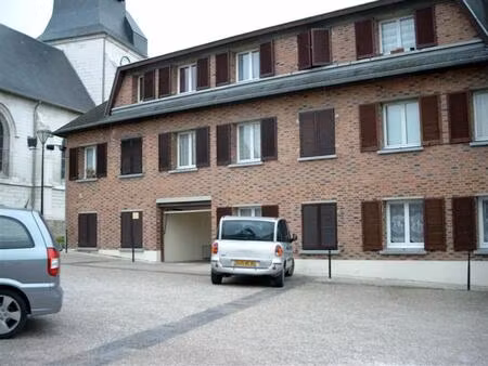 location appartement 1 pièce 26 m² à camon (80450)