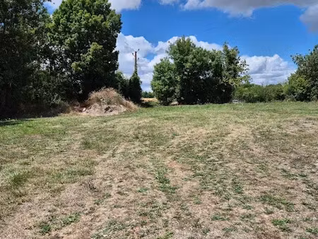 vente terrain 1200 m² à marcillac-lanville (16140)  12 000 €
