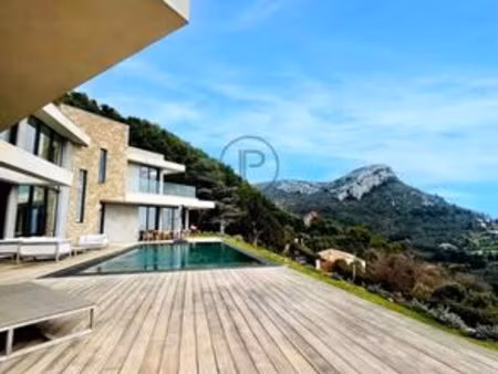 villa de 7 pièces de luxe en location vence  provence-alpes-côte d'azur