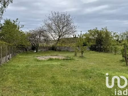 vente terrain 649 m²