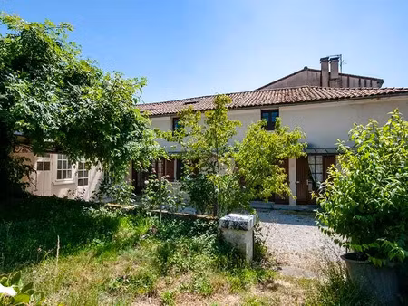 vente maison 6 pièces 148 m² à brantôme en périgord (24310)  171 359 €