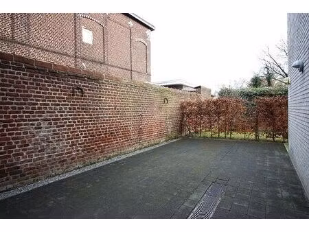 parking extérieur extra-large