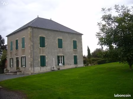 maison 8 pièces 180 m²