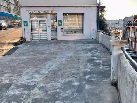 local 250m2 centre ville rodez parking