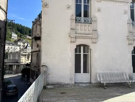 maison 15 pièces 265 m²