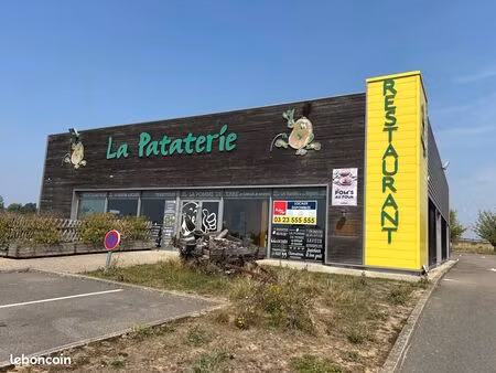 local restaurant 396 m²