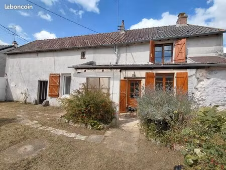 maison 2 pièces 138 m²