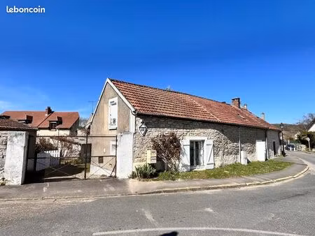 immeuble 109 m² boissy-le-cutté