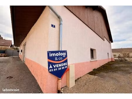 grange 5 pièces 232 m²