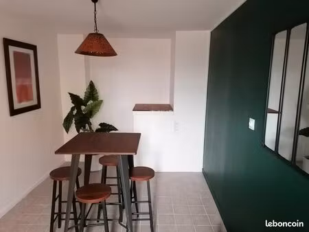 chambre meublée à mirecourt