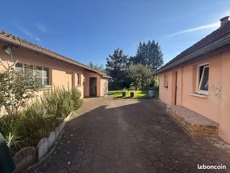 maison 10 pièces 180 m²