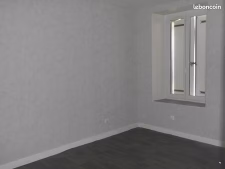 a louer appartement rez-de-chaussée