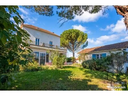 maison de village 5 pièces 148 m²