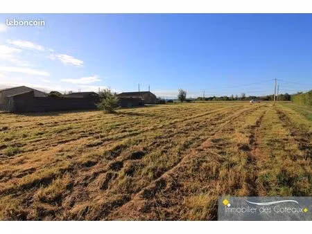 terrain 1 100 m² miremont