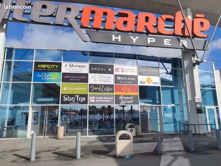 local commercial dans galerie marchande