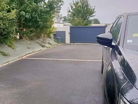 parking aéroport brest / guipavas