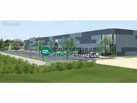 local 1100 m² trélazé