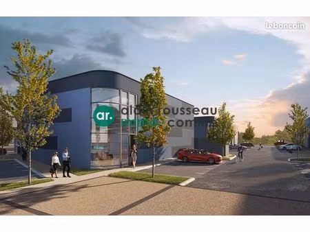 local 630 m² trélazé