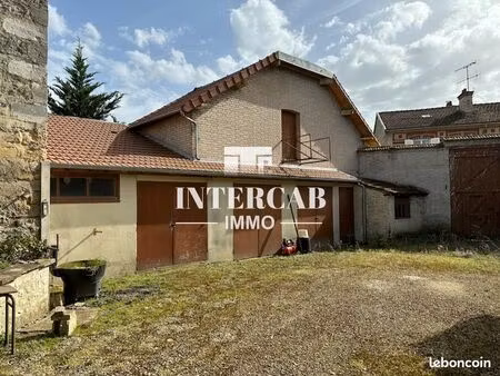 maison 6 pièces 141 m²