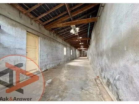 local 100 m² montbazon