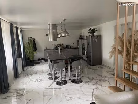 maison 5 pièces 130m2