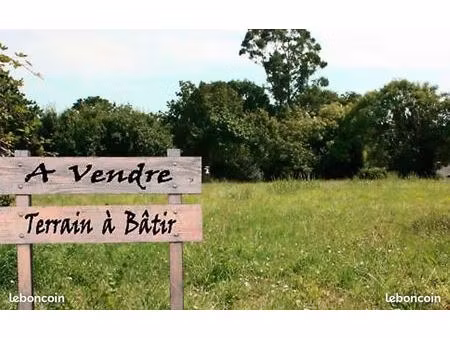 terrain plat borné constructible st just st rambert