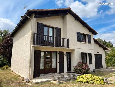 maison 5 pièces 127 m²
