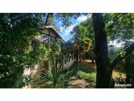 maison de caractère 145m² hab.sur 970m² de terrain