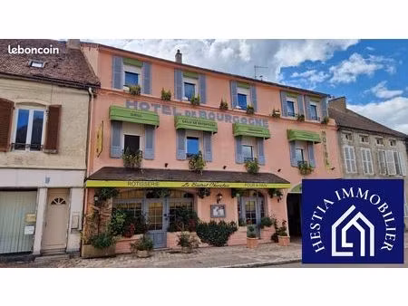 hôtel  restaurant 764 m² saulieu